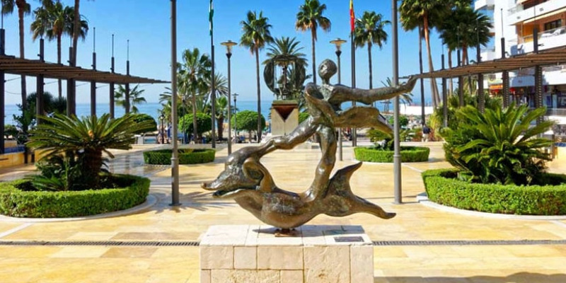 Language schools in Marbella helping you discover the city